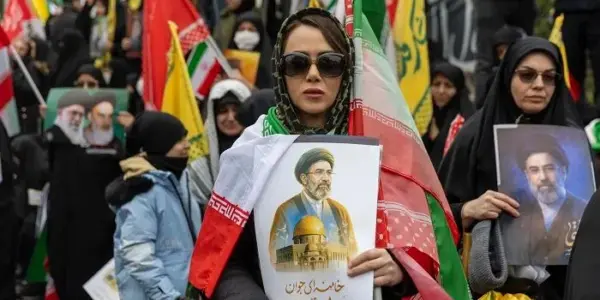 mojtaba khamenei — EG news