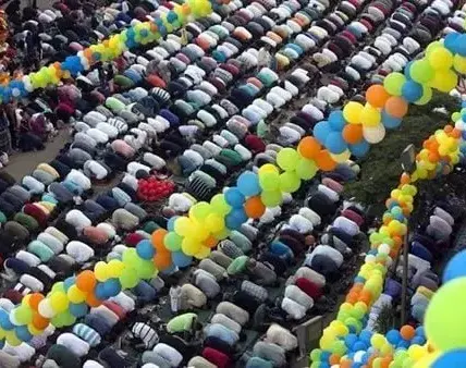 صلاة العيد يوم الجمعة — EG news