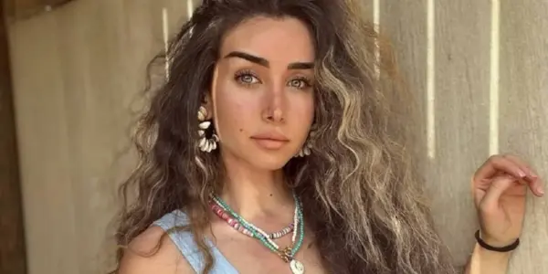 هنا الزاهد — EG news