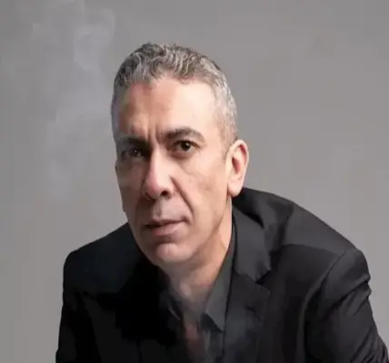 من هو دكتور ضياء العوضي؟ — EG news