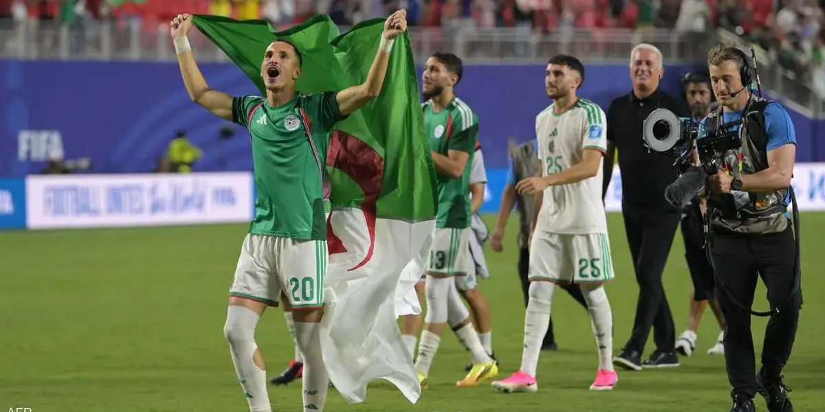 فيديو: ماذا قال رياض محرز للاعبي الجزائر قبل انطلاق مباراة النمسا؟