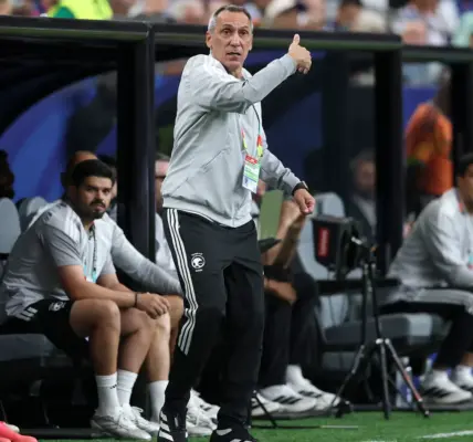 بعد أنباء جيسوس.. الاتحاد السعودي يحسم مستقبل دونيس