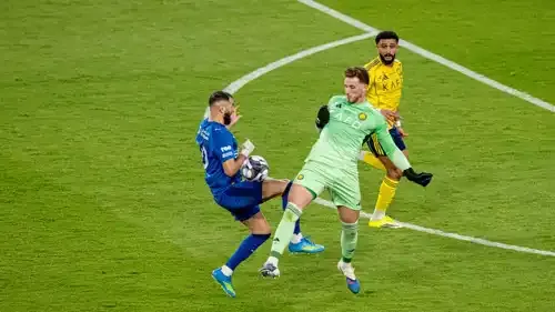 من مباراة الهلال والنصر في دوري روشن