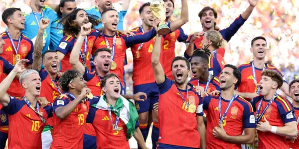 التشكيل المثالي لكأس العالم.. مفاجأة أفريقية وغيابات مثيرة للجدل