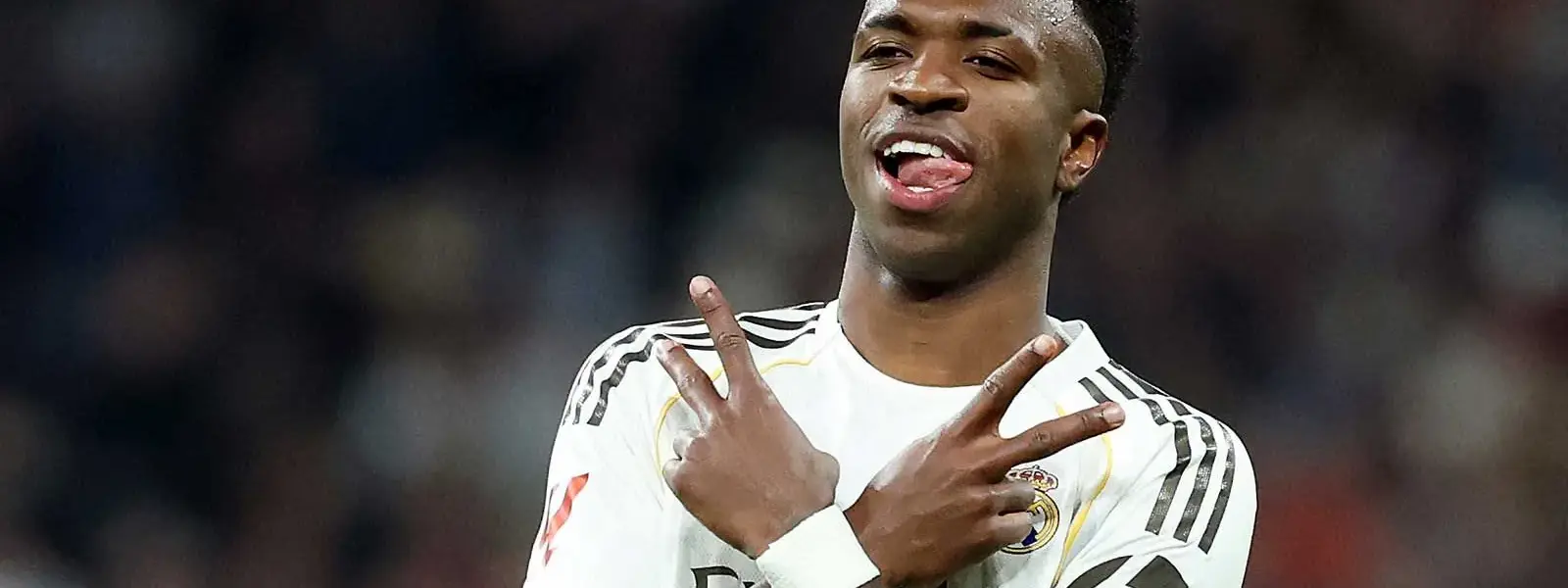 برشلونة يصر على موقفه فى صفقة جوليان ألفاريز