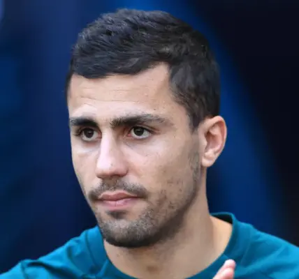 ريال مدريد يبدأ الاستعداد للموسم الجديد ومورينيو يستهدف رودرى