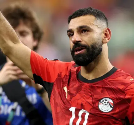بعد قرار الاعتزال.. محمد صلاح يوجه رسالة لأحمد حجازي